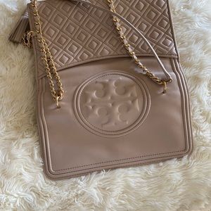 Tory Burch Fleming convertible bag